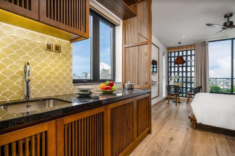 Seahorse Tropical Apartment Дананг Экстерьер фото
